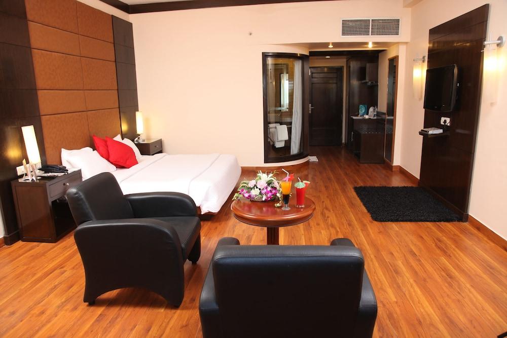 Hotel Pal Heights Bhubaneswar Eksteriør bilde