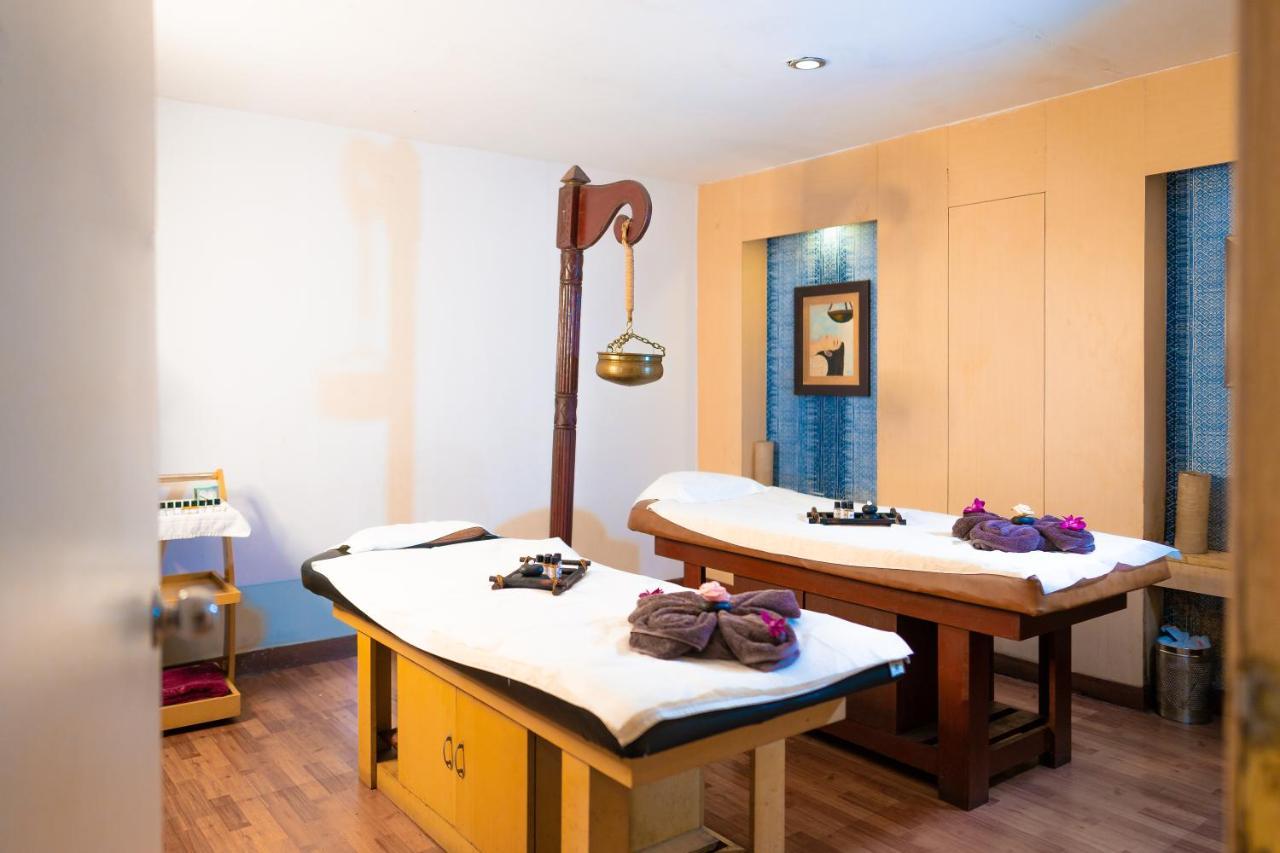 Hotel Pal Heights Bhubaneswar Eksteriør bilde
