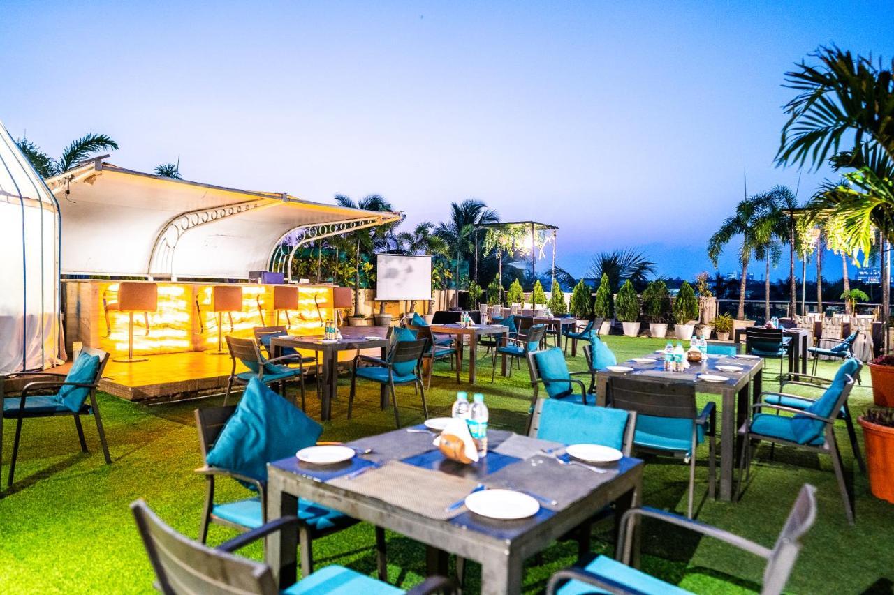 Hotel Pal Heights Bhubaneswar Eksteriør bilde