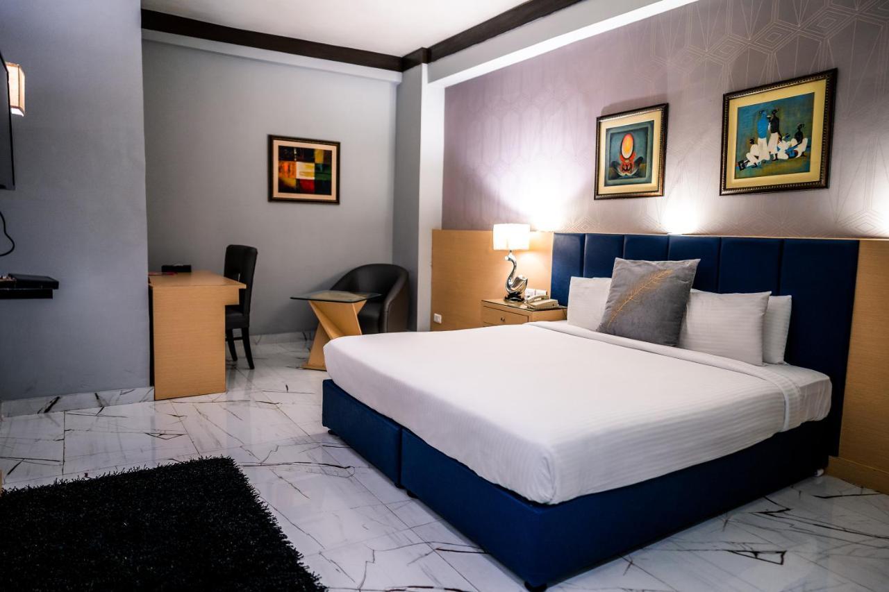 Hotel Pal Heights Bhubaneswar Eksteriør bilde