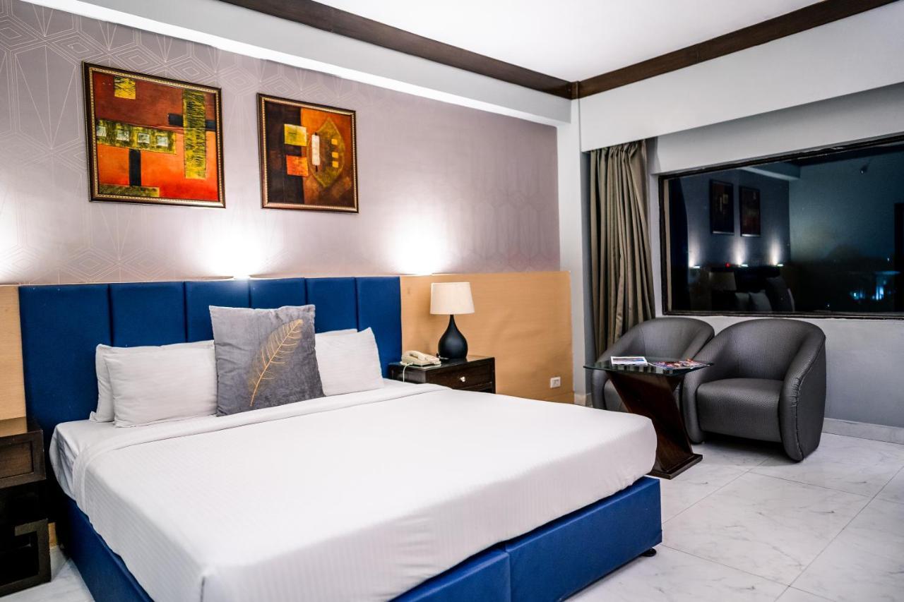 Hotel Pal Heights Bhubaneswar Eksteriør bilde
