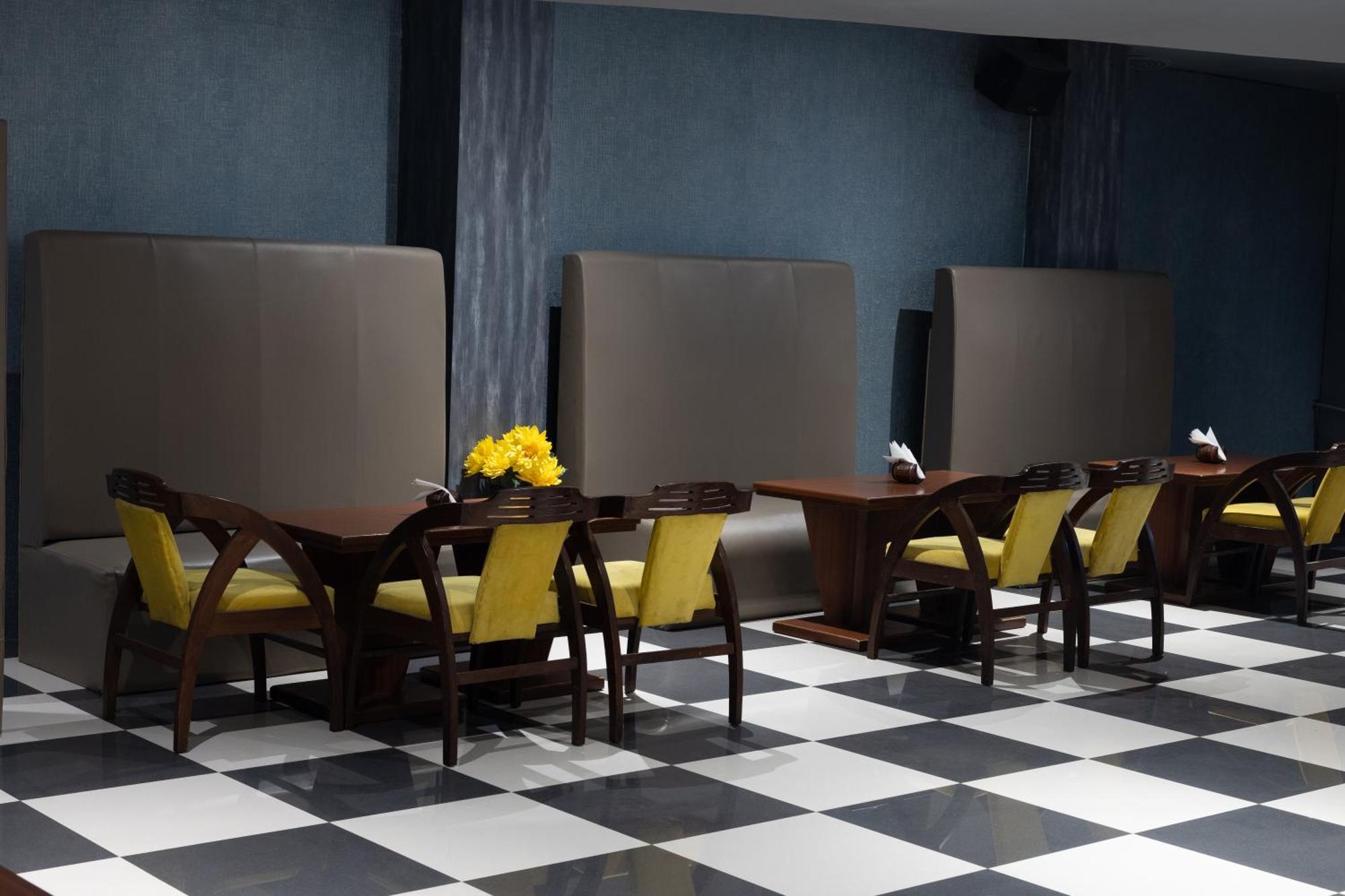 Hotel Pal Heights Bhubaneswar Eksteriør bilde