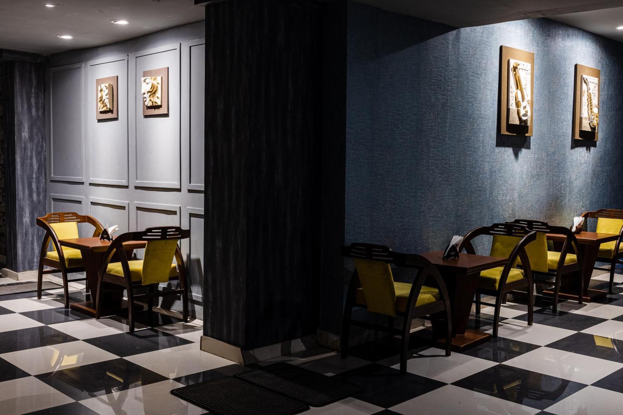 Hotel Pal Heights Bhubaneswar Eksteriør bilde