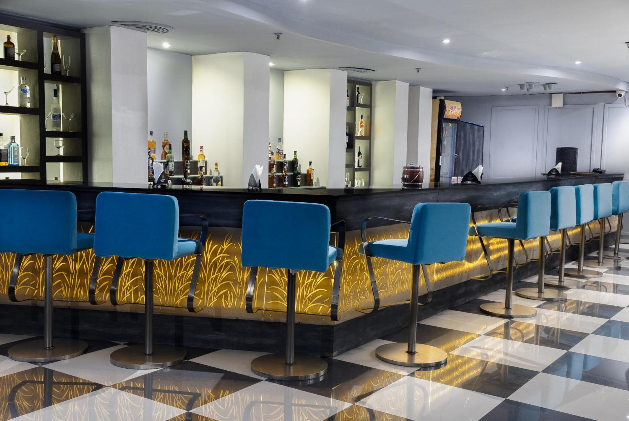 Hotel Pal Heights Bhubaneswar Eksteriør bilde