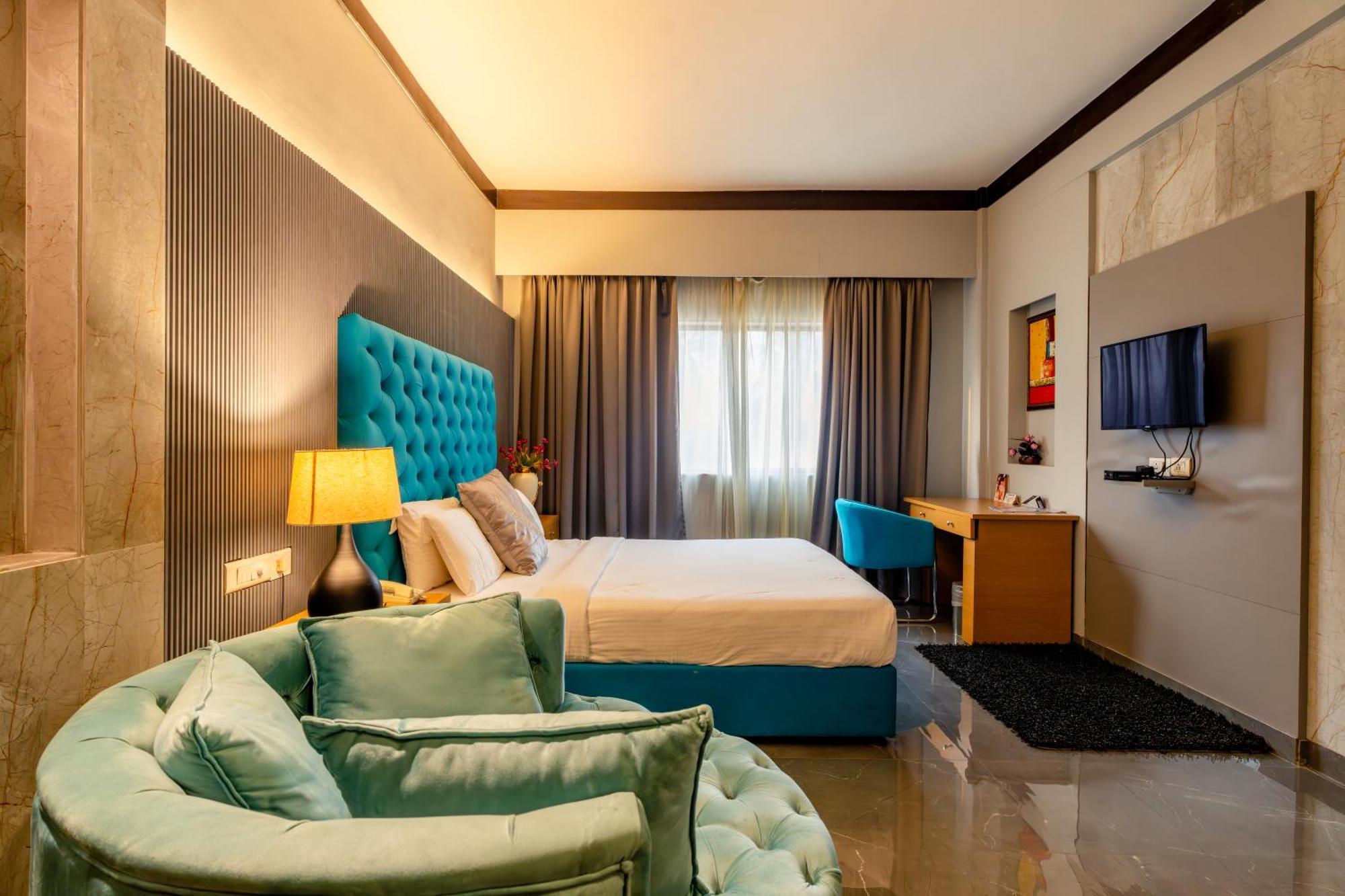 Hotel Pal Heights Bhubaneswar Eksteriør bilde