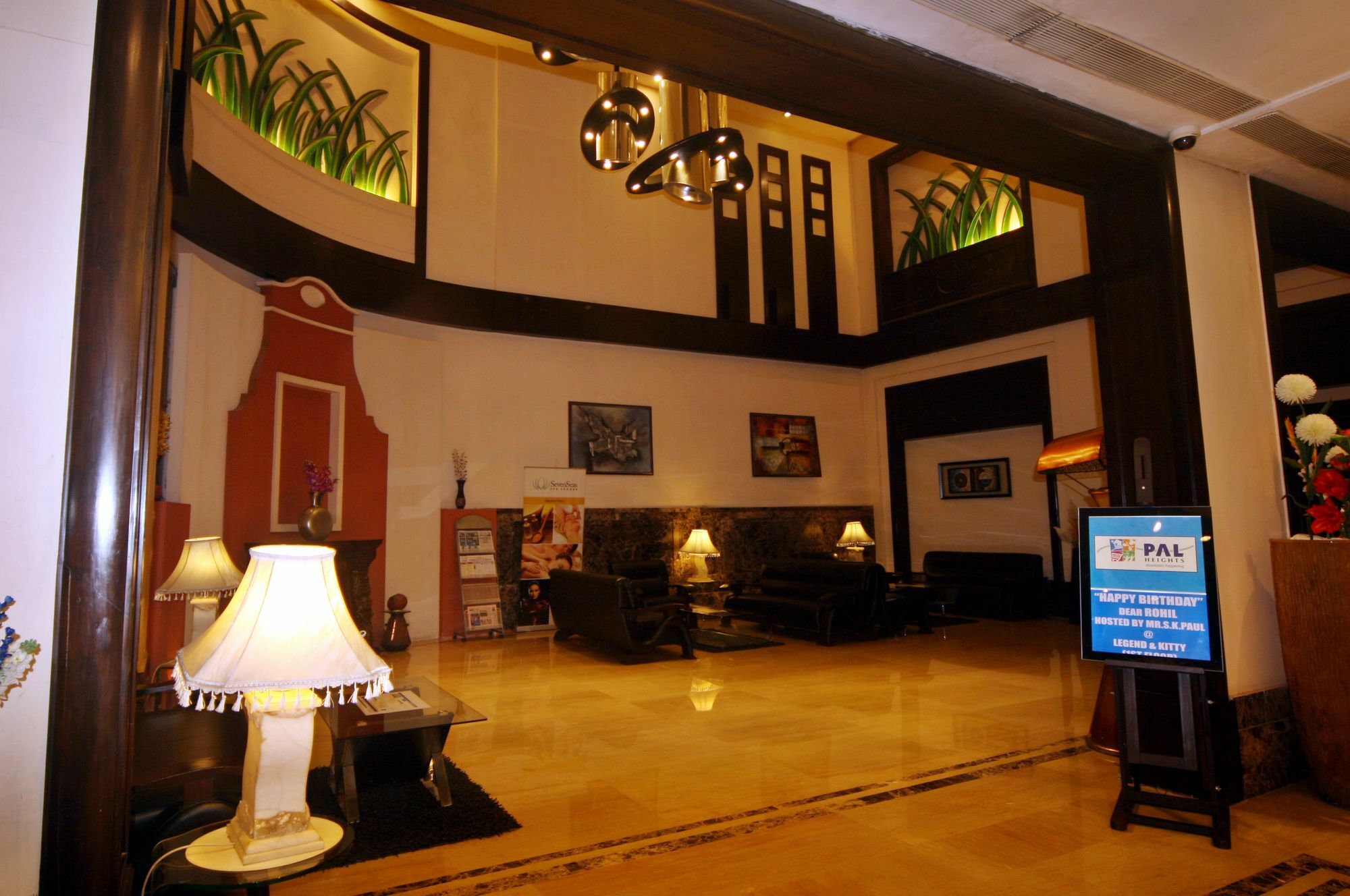 Hotel Pal Heights Bhubaneswar Eksteriør bilde